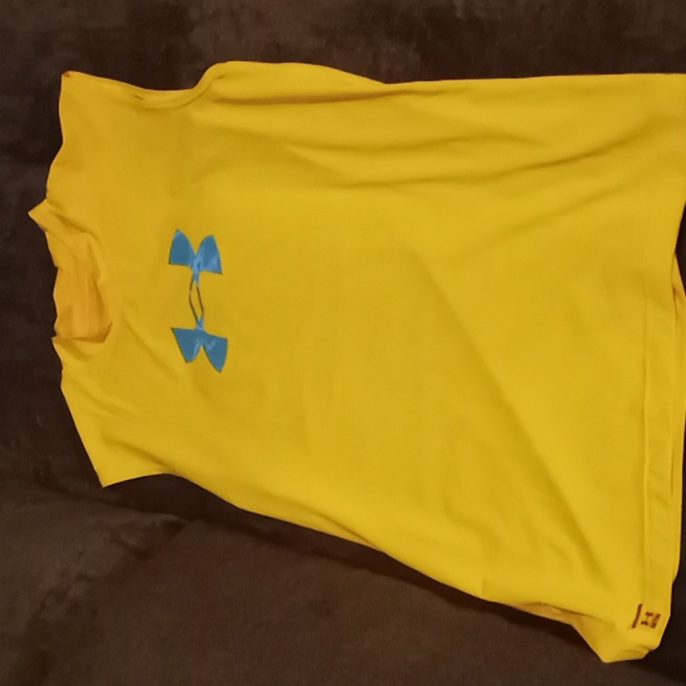 Under armour muscle shirt XL